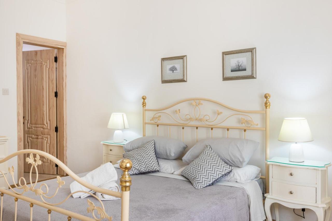 70/2- Spacious & Charming 3 Bedroom Apt In Σλιέμα Εξωτερικό φωτογραφία