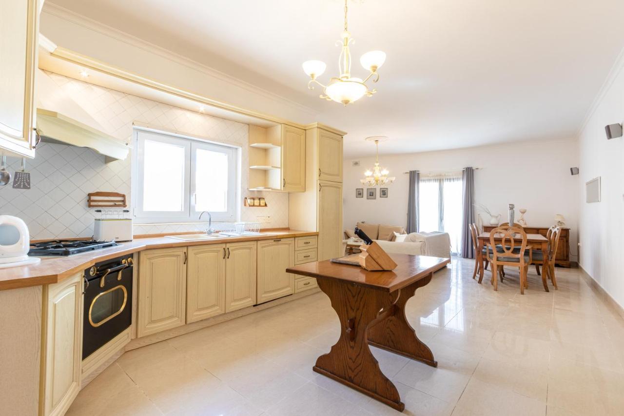 70/2- Spacious & Charming 3 Bedroom Apt In Σλιέμα Εξωτερικό φωτογραφία