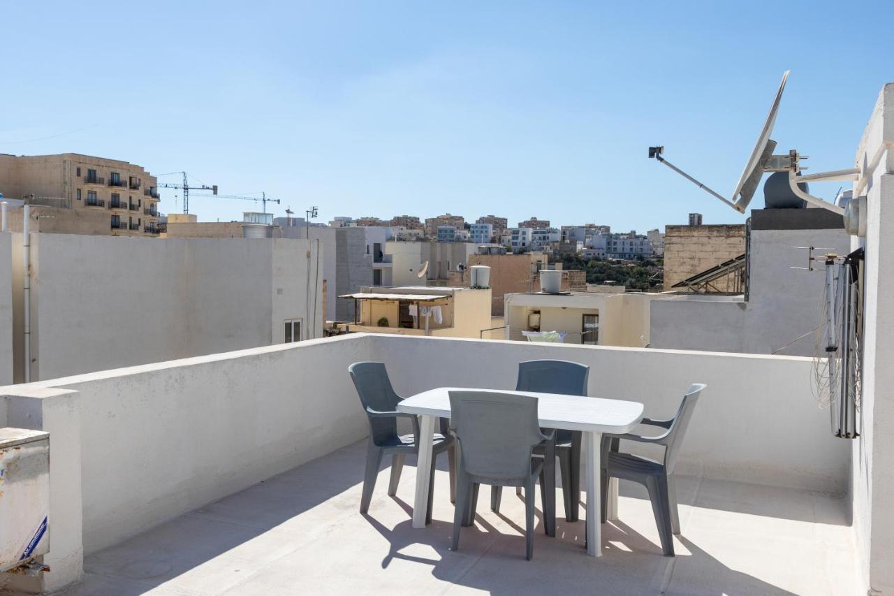 70/2- Spacious & Charming 3 Bedroom Apt In Σλιέμα Εξωτερικό φωτογραφία