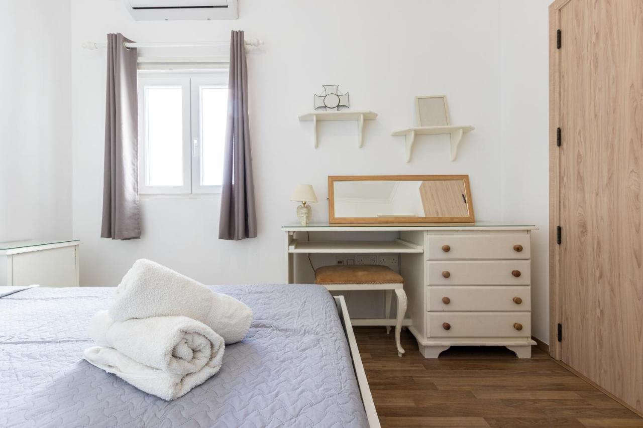 70/2- Spacious & Charming 3 Bedroom Apt In Σλιέμα Εξωτερικό φωτογραφία